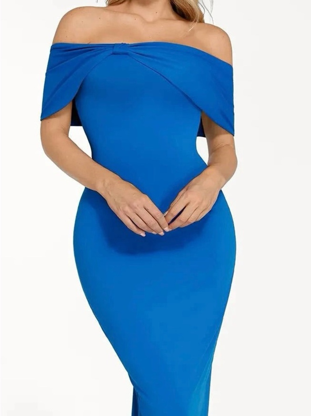 Shapewear Off-the-Shoulder Slim
Column Maxi Dress